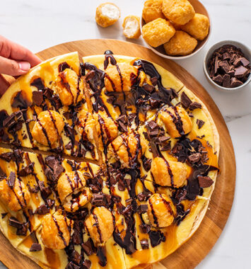 CHOCO-CARAMEL CHEESECAKE PIZZA-023_16x9