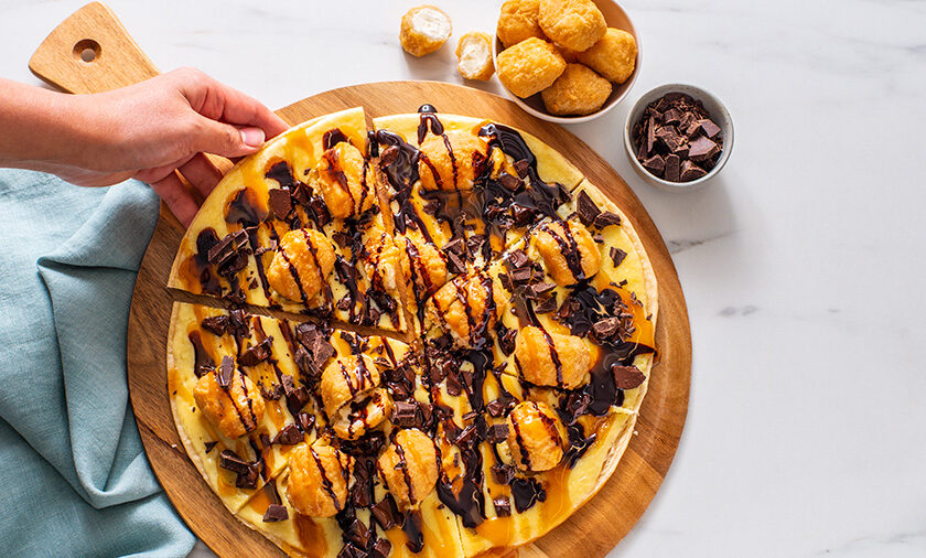 CHOCO-CARAMEL CHEESECAKE PIZZA-023_16x9